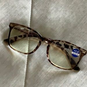 Blue light filter reading glasses 1.5